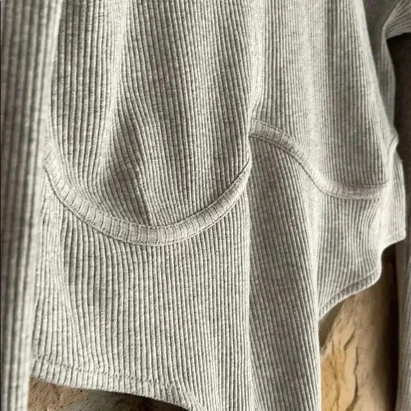 Zara Ribbed Gray Bodysuit size Medium NWT - Picture 7 of 8